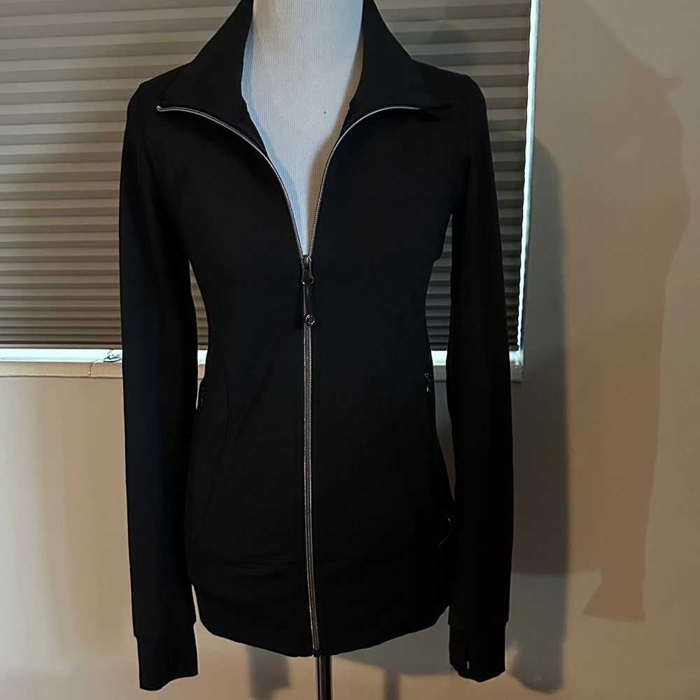lululemon athletica Black X5 stretch Jacket